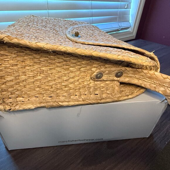 Woven Straw Handbag - Picture 4 of 5